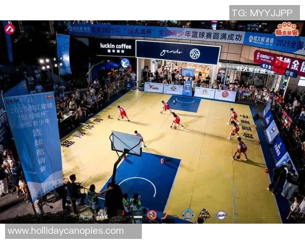 桑德尔足球明星的崛起与挑战：从草根到国际舞台的奋斗历程