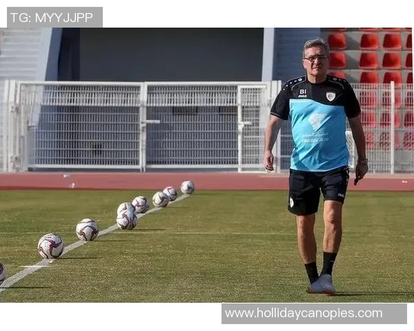 美国足球明星在职场新挑战中展现多才多艺的打工经历与人生启示 美国足球明星在职场新挑战中展现多才多艺的打工经历与人生启示