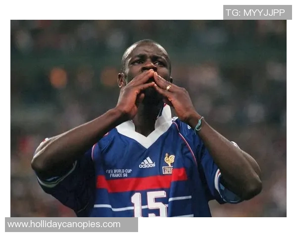 足球明星排名第一的背后故事与成就揭秘 足球明星排名第一的背后故事与成就揭秘