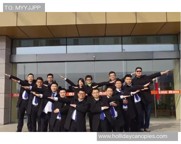 重庆排球队阵地战革新探索新战术与团队协作的完美结合 重庆排球队阵地战革新探索新战术与团队协作的完美结合