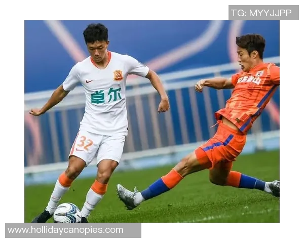 重庆足球队领跑最新耐力排行榜前十名球队分析与评比 重庆足球队领跑最新耐力排行榜前十名球队分析与评比